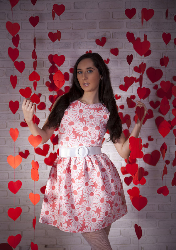 Неля, 24 года, 10 размер груди